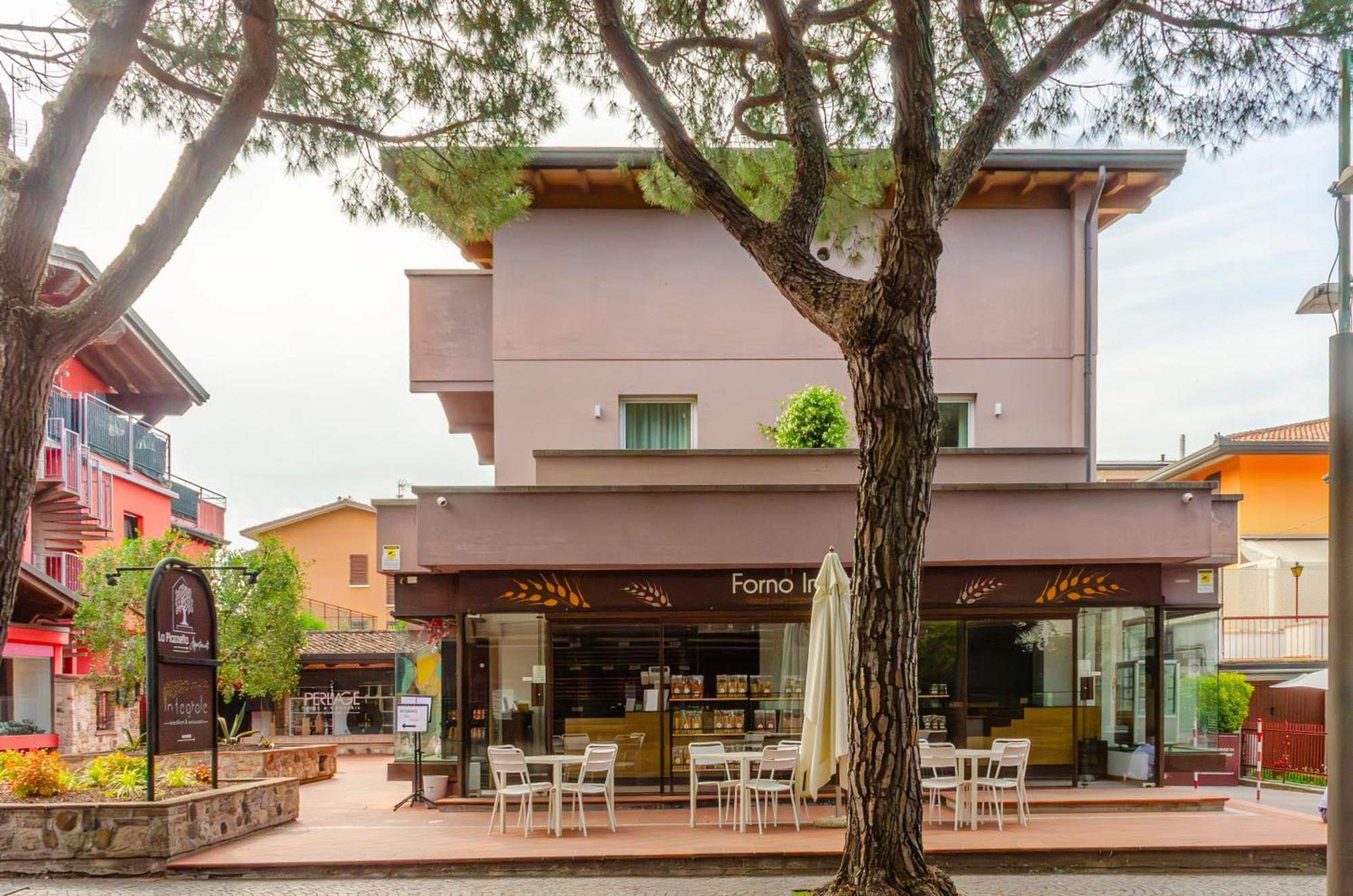 Appartamenti La Piazzetta Sirmione Exterior foto